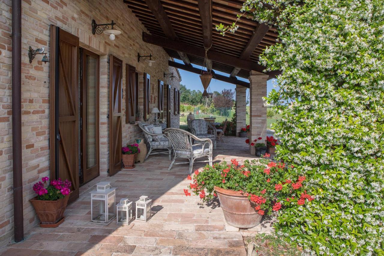 Agriturismo Le Castella Bed and Breakfast Potenza Picena Buitenkant foto