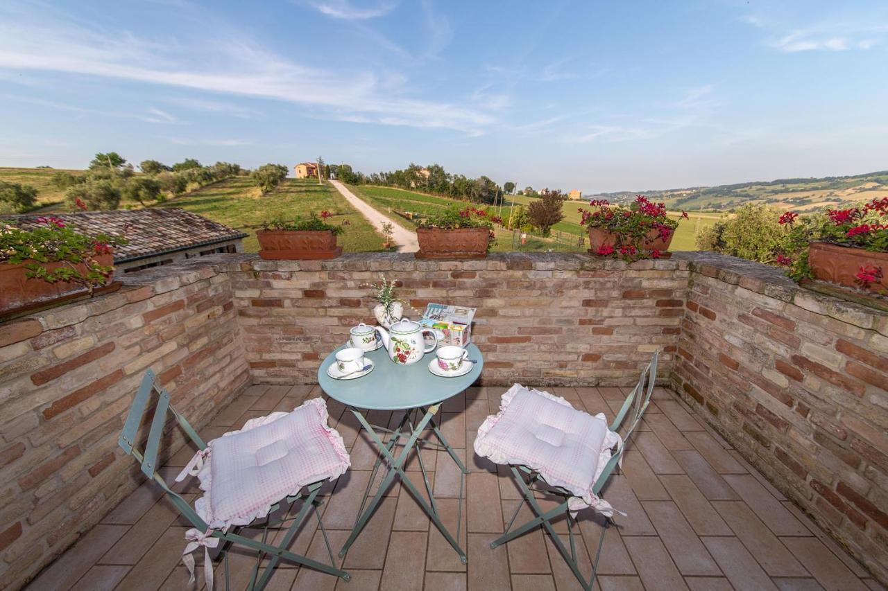 Agriturismo Le Castella Bed and Breakfast Potenza Picena Buitenkant foto