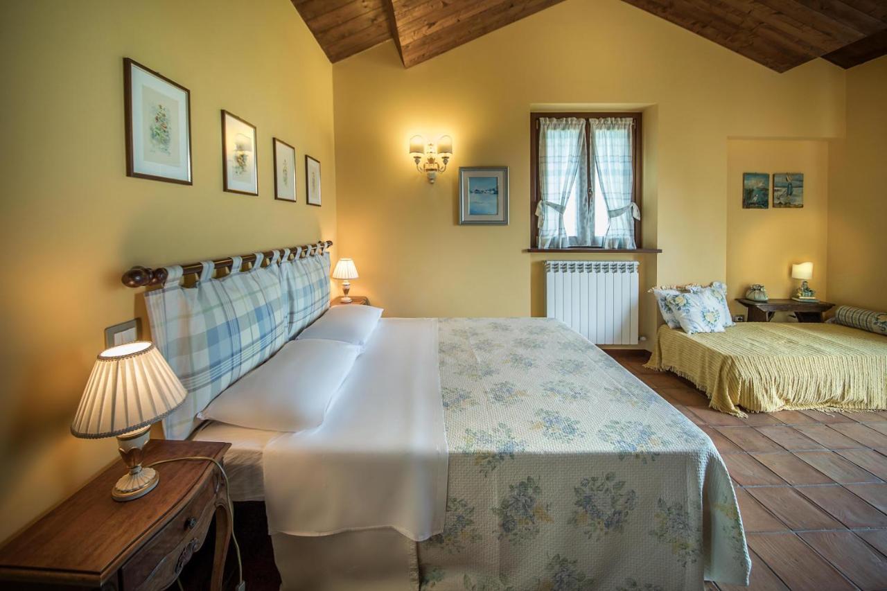 Agriturismo Le Castella Bed and Breakfast Potenza Picena Buitenkant foto